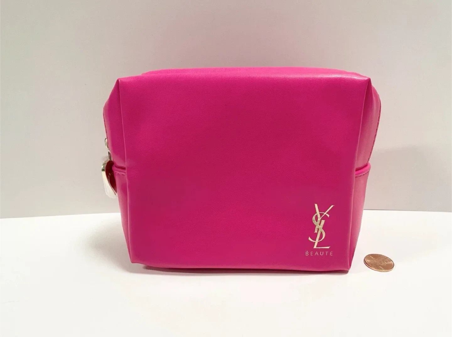YSL Libre Gel Douche Shower Gel (50ml) & Pink Beaute Pouch image indicator(5)