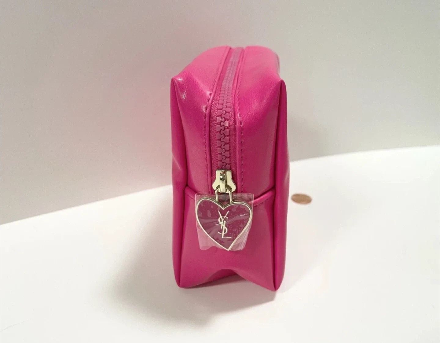 YSL Libre Gel Douche Shower Gel (50ml) & Pink Beaute Pouch image indicator(6)