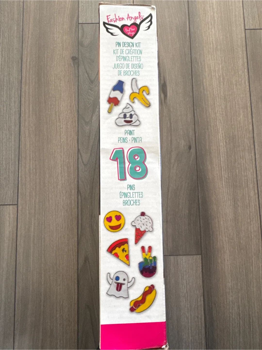 Fashion Angels Pin Design Kit image indicator(3)