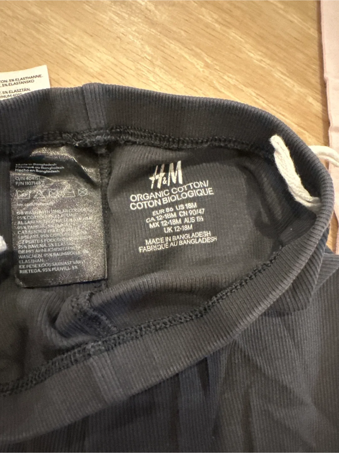 Bundle of kids leggings and slush pants- Size 12 m to 2T image indicator(4)