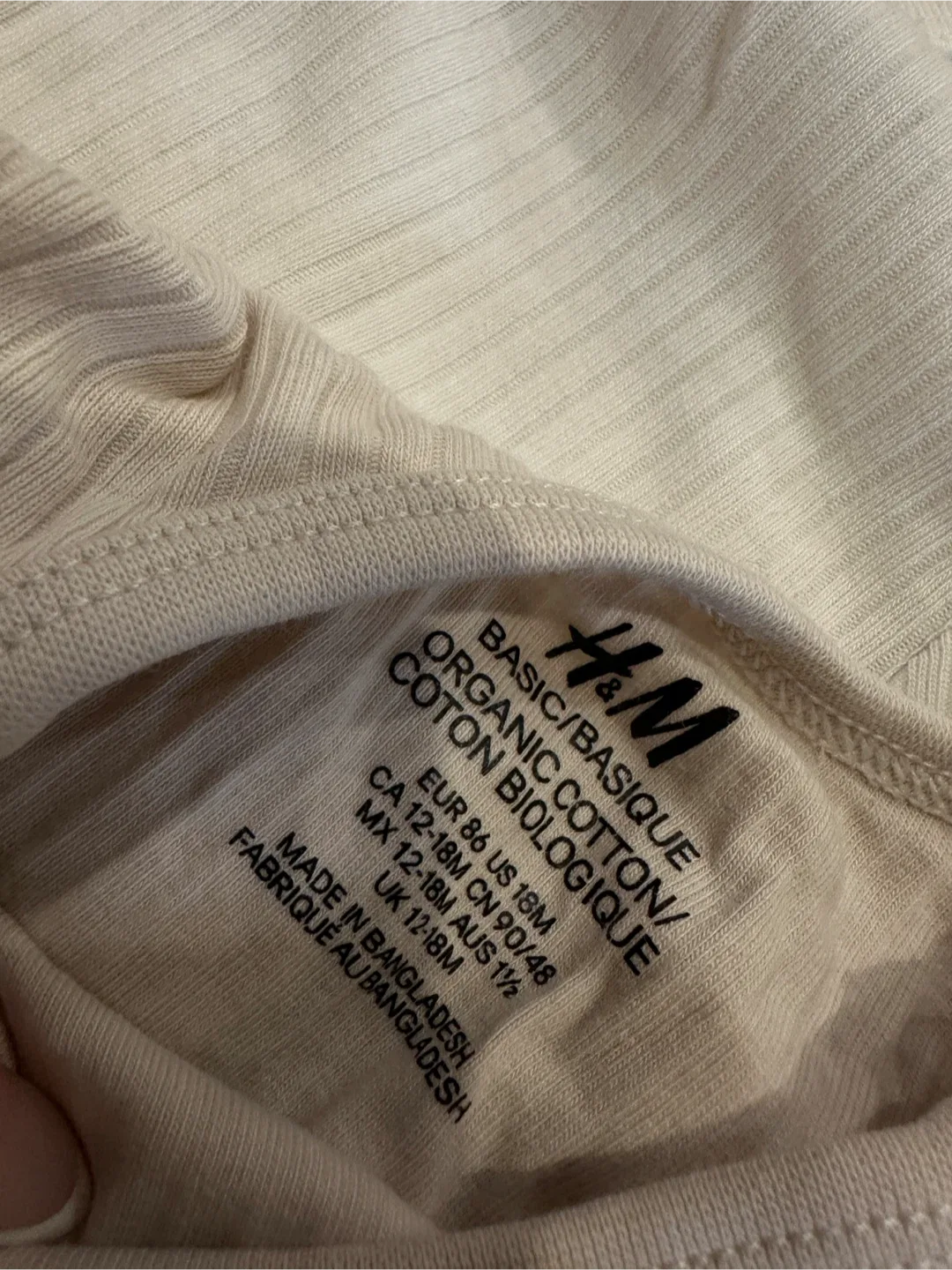 H&M Baby Bodysuits - Size 12-18 Months image indicator(2)