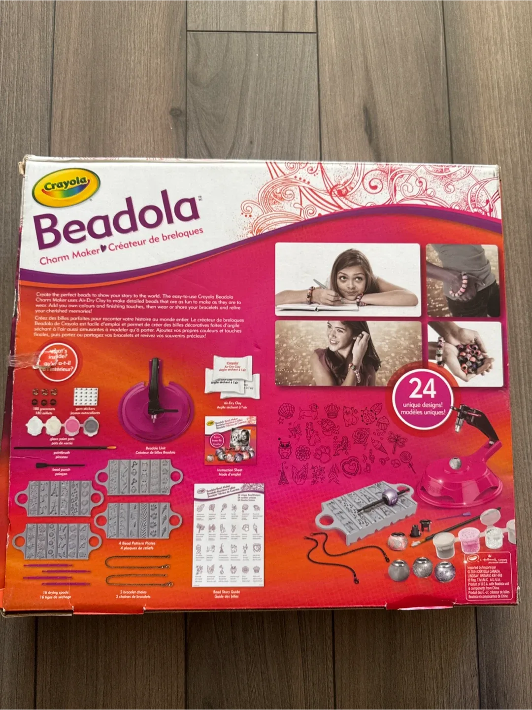 Crayola Beadola Charm Maker Kit image indicator(2)