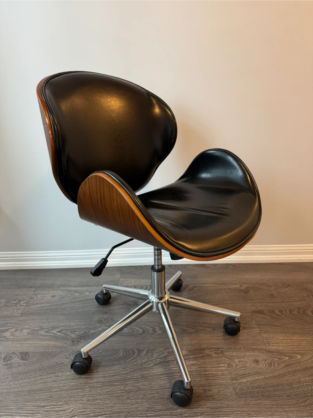 Black Leather & Wood Office Chair