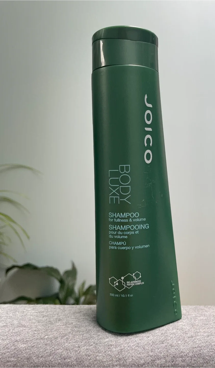 Joico Body Luxe Shampoo for Fullness & Volume thumbnail