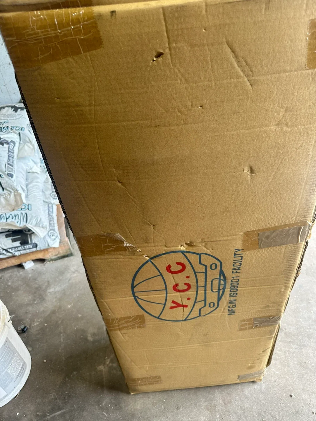 Garage-Pro Grille Assembly for Ford F-250/350 Super Duty image indicator(4)