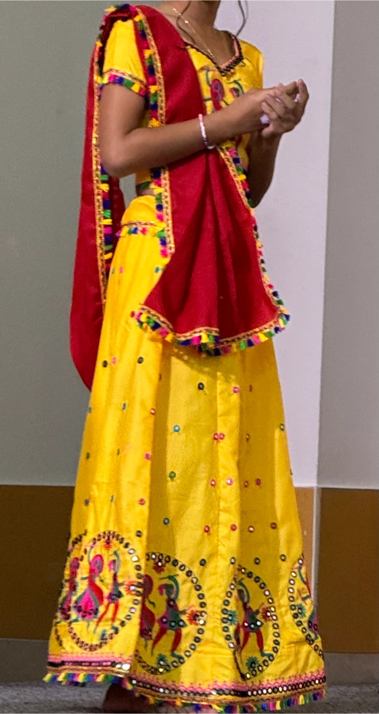 Yellow Embroidered Lehenga Choli Set - photo 2