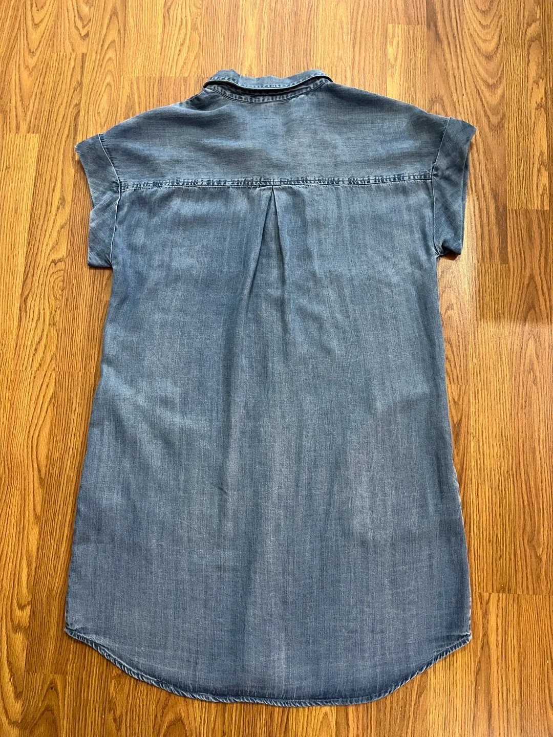 Velvet Heart women’s medium tencel chambray shirt dress, blue image indicator(10)