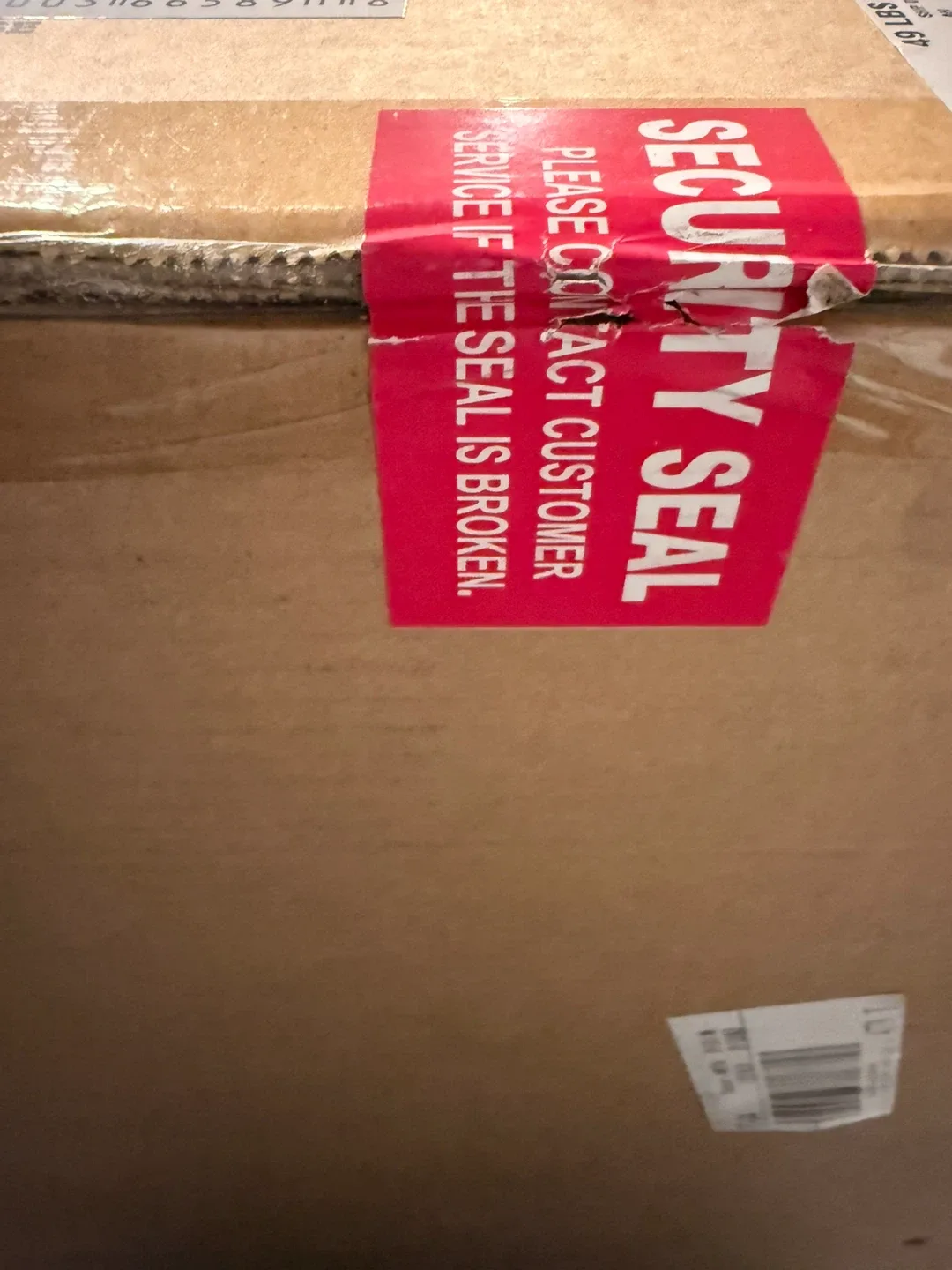 Storkcraft Modern Pacific 4-in-1 Convertible Crib - NEW in box! image indicator(2)