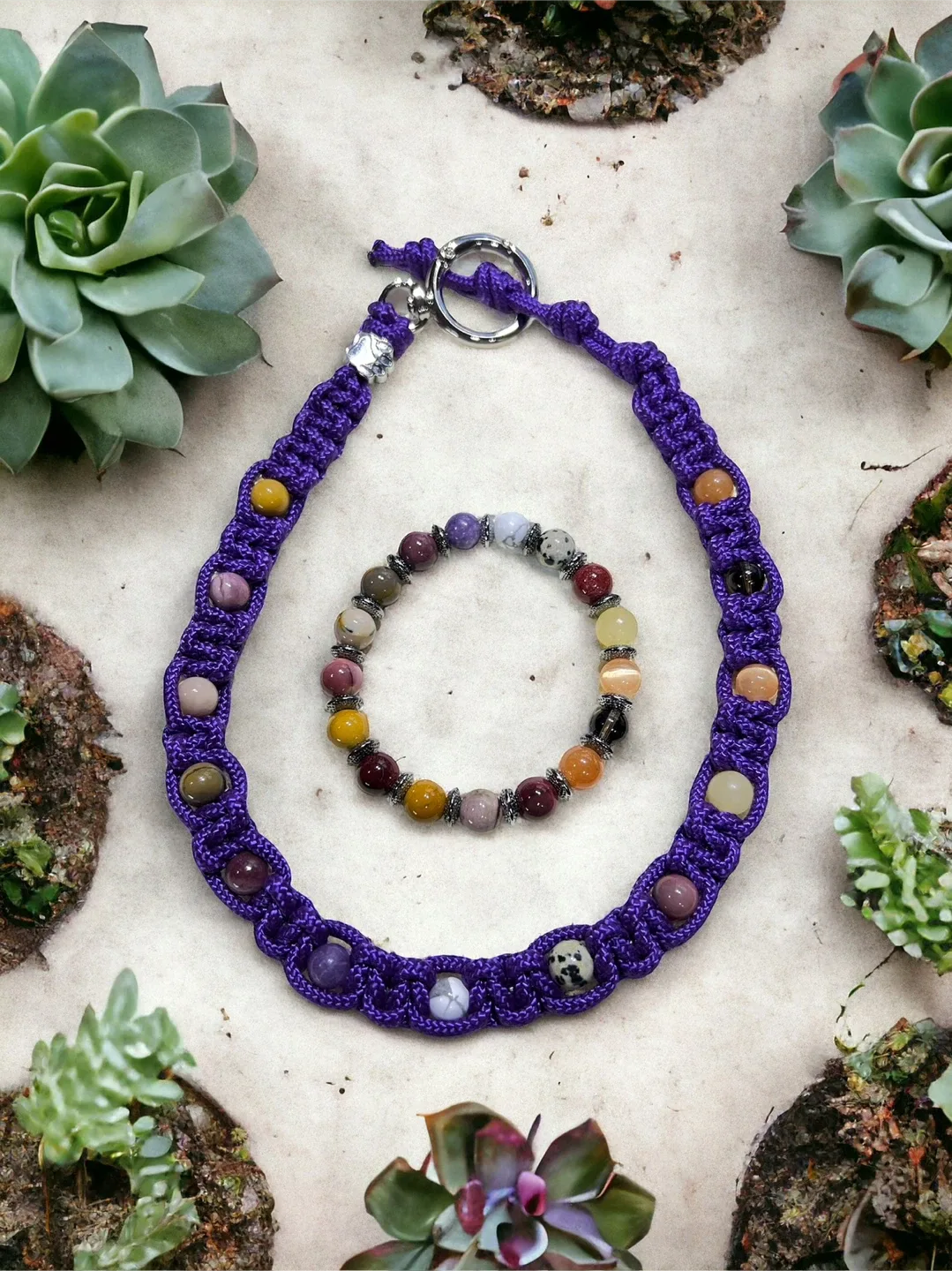 Handmade Beaded Dog necklace & Bracelet Set image indicator(3)