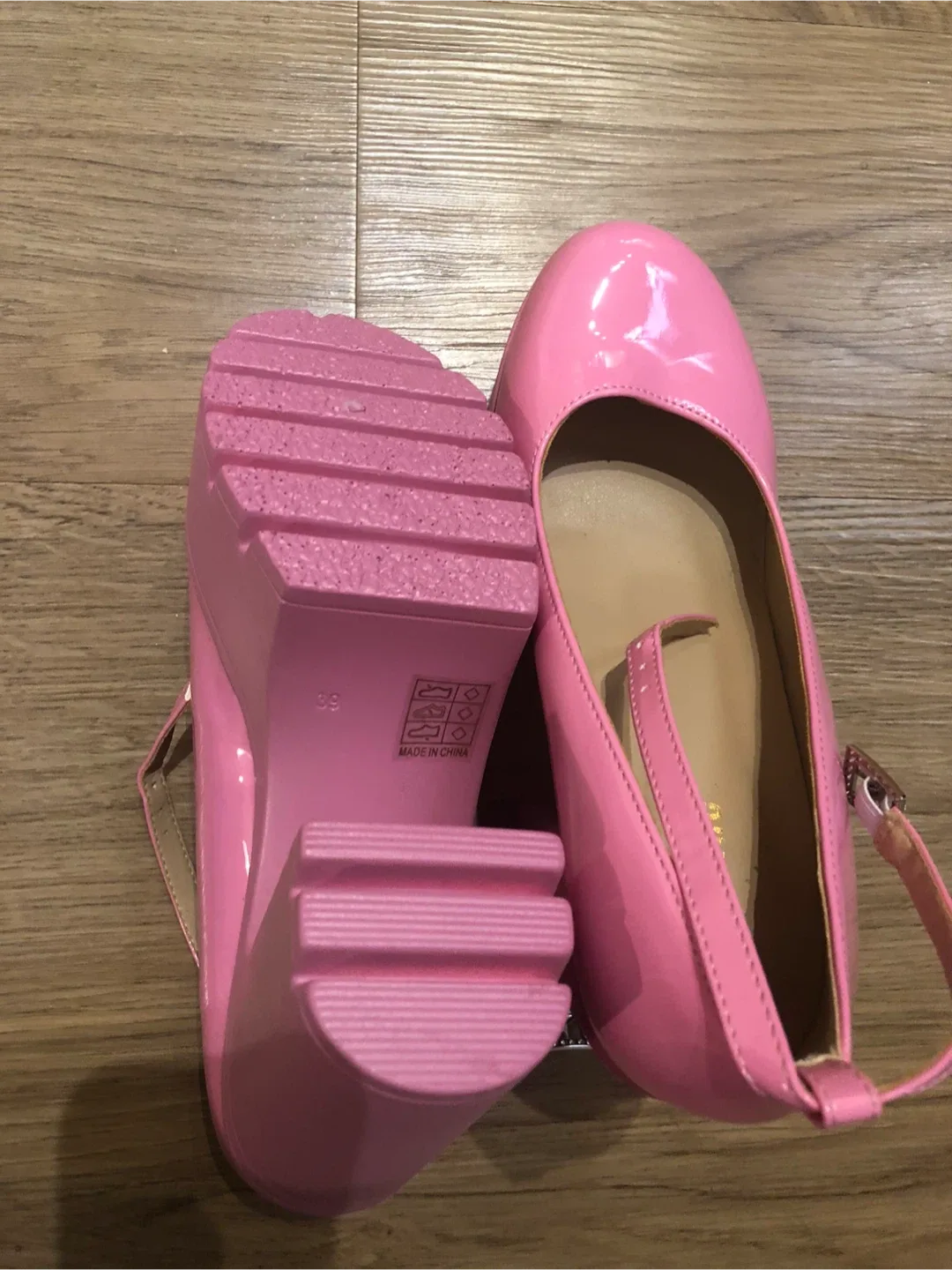 Pink Platform Heels Size 39 image indicator(2)