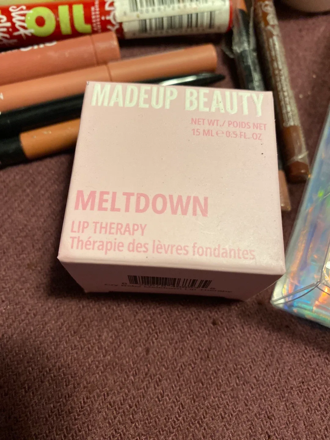 Mixed Lot of Makeup & Beauty Items image indicator(5)