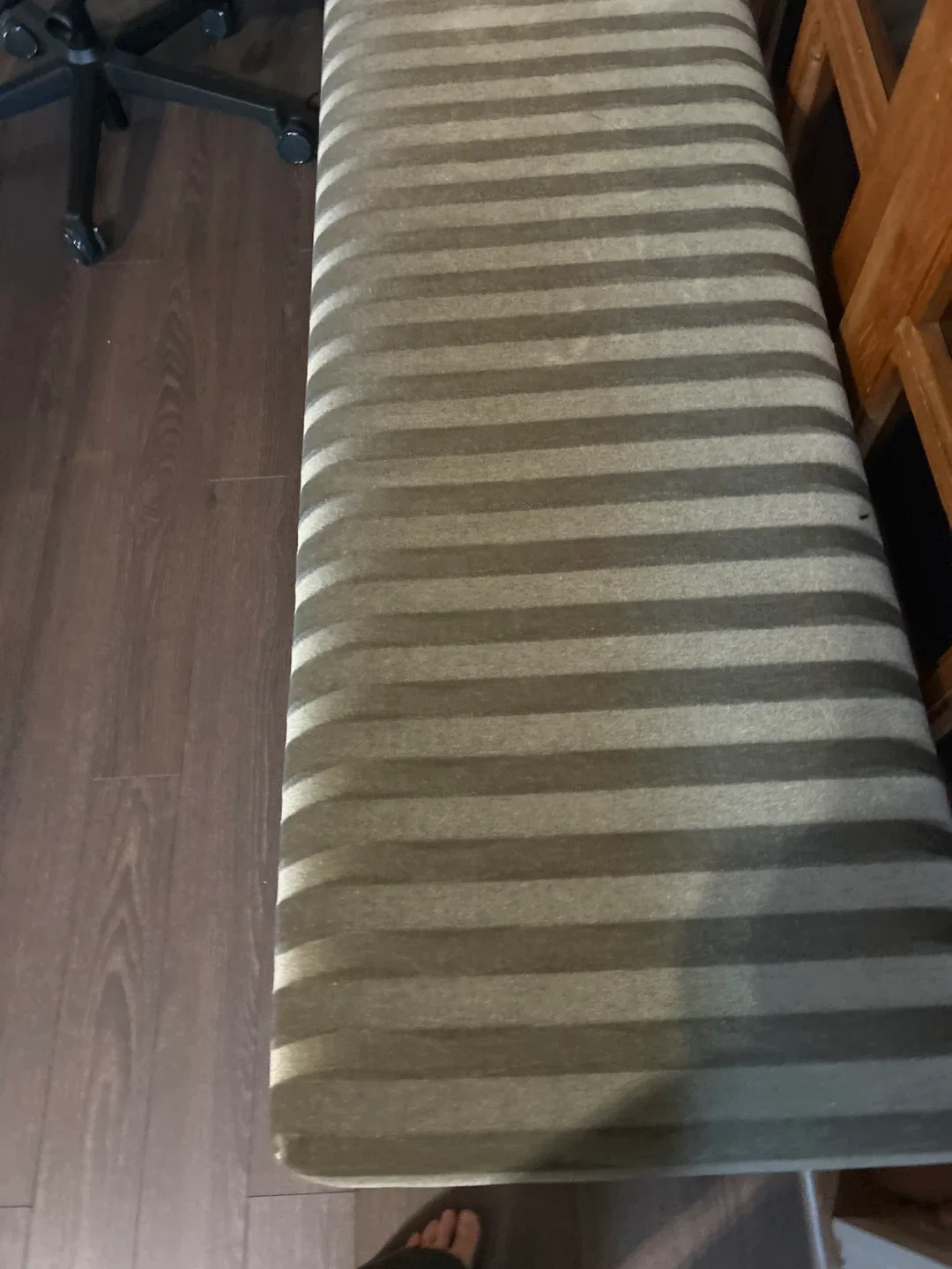 Striped Upholstered Bench image indicator(2)