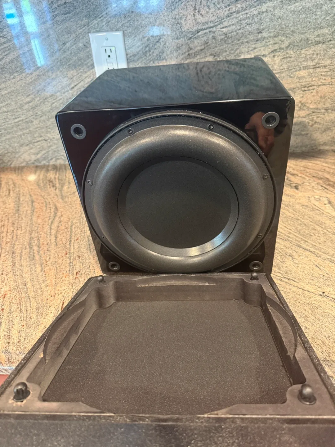 Sunfire True Subwoofer EQ Solitaire 10 image indicator(8)