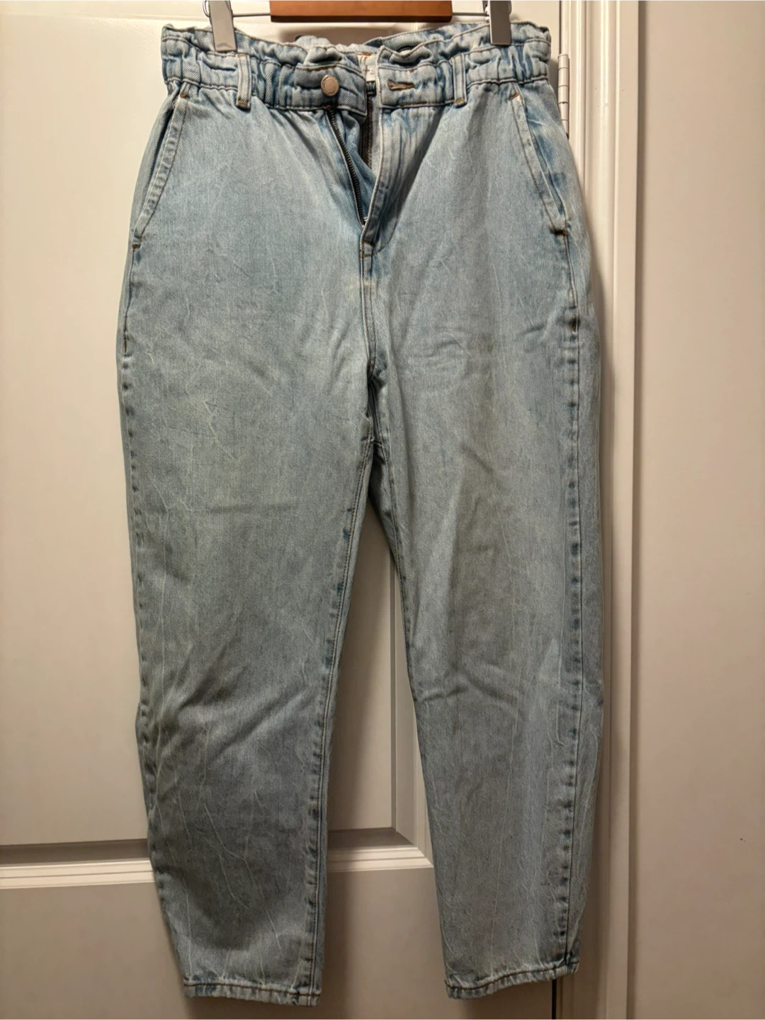 Zara Women's Banana Jeans
