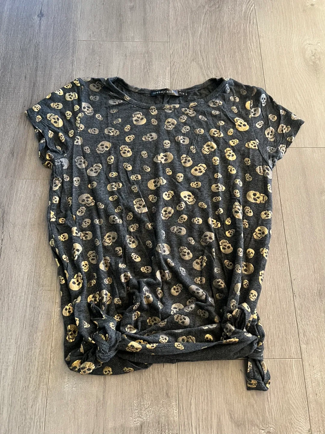 🥕 Trendyland Halloween Skull Print Tunic Top - Size S image indicator(7)