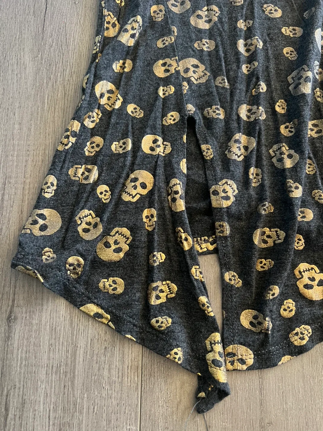 🥕 Trendyland Halloween Skull Print Tunic Top - Size S image indicator(6)