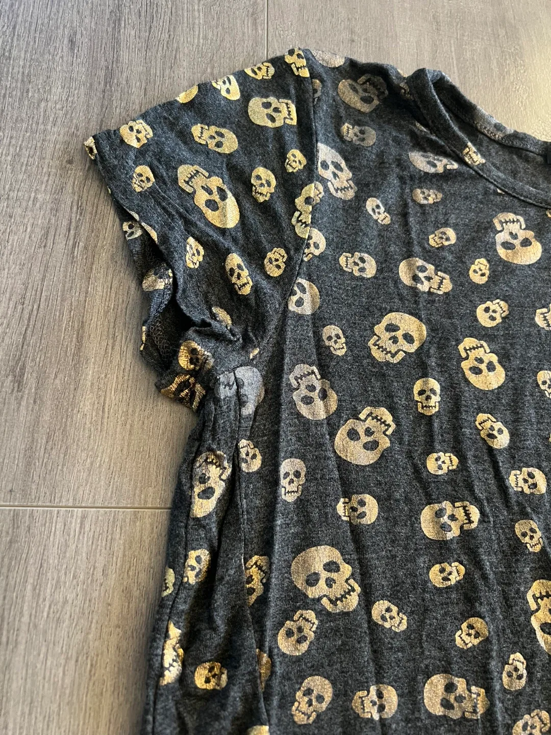 🥕 Trendyland Halloween Skull Print Tunic Top - Size S image indicator(3)