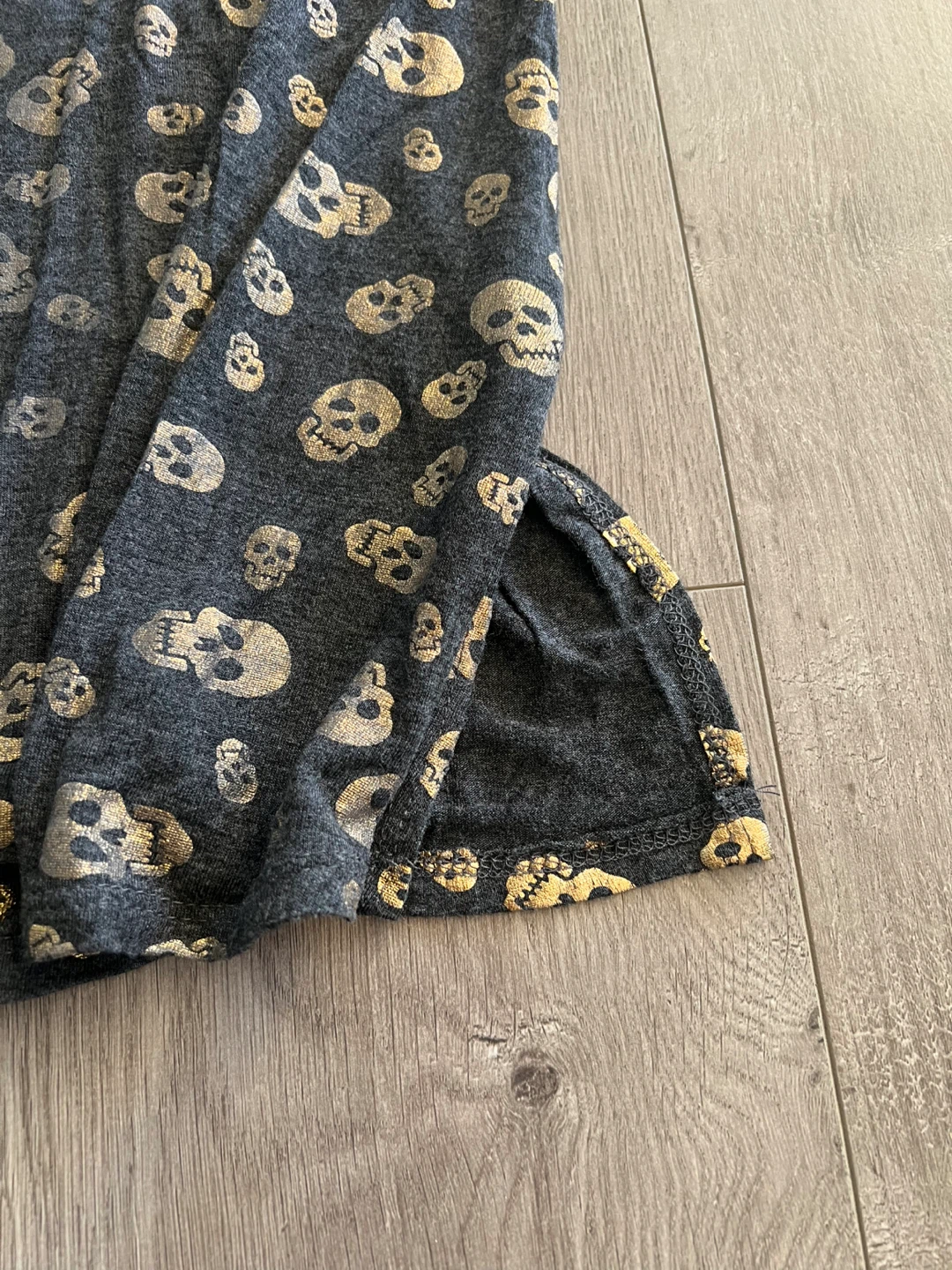 Trendyland Halloween Skull 💀 Print Tunic Top - Size S - photo 5