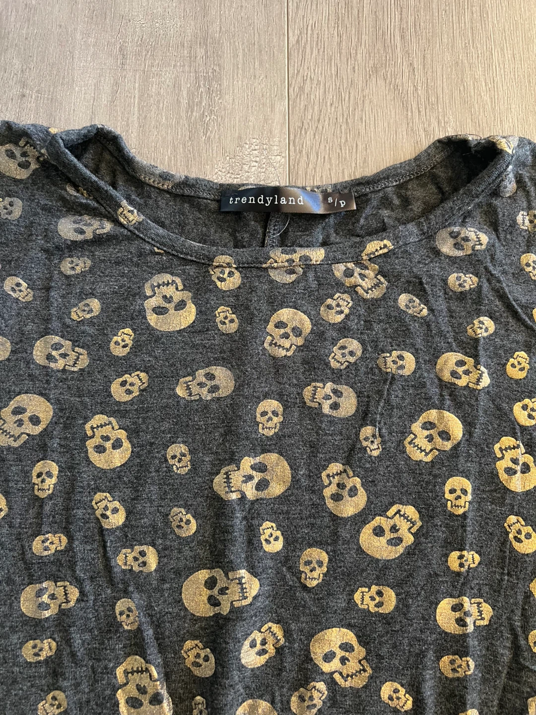 Trendyland Halloween Skull 💀 Print Tunic Top - Size S - photo 2