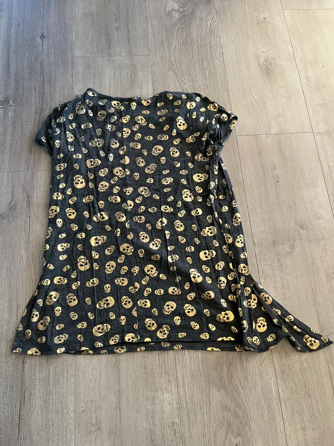 🥕 Trendyland Halloween Skull Print Tunic Top - Size S image indicator(9)