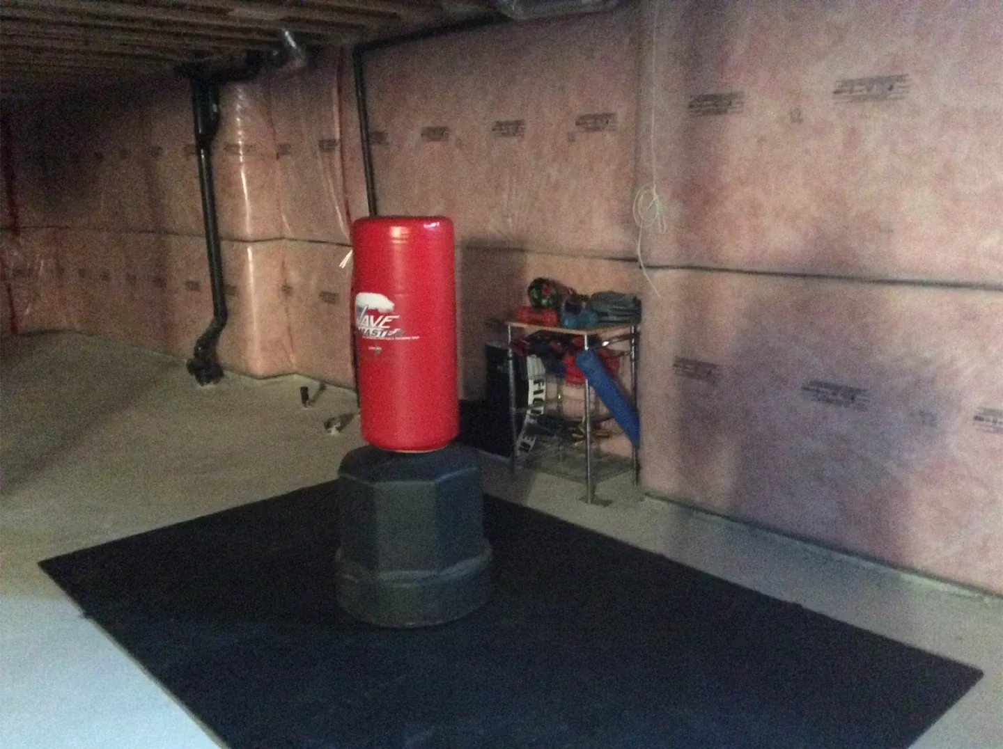 Wavemaster Freestanding Punching Bag thumbnail