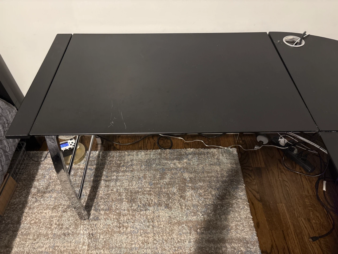 Black L-Shaped Desk with Silver Legs - photo 5
