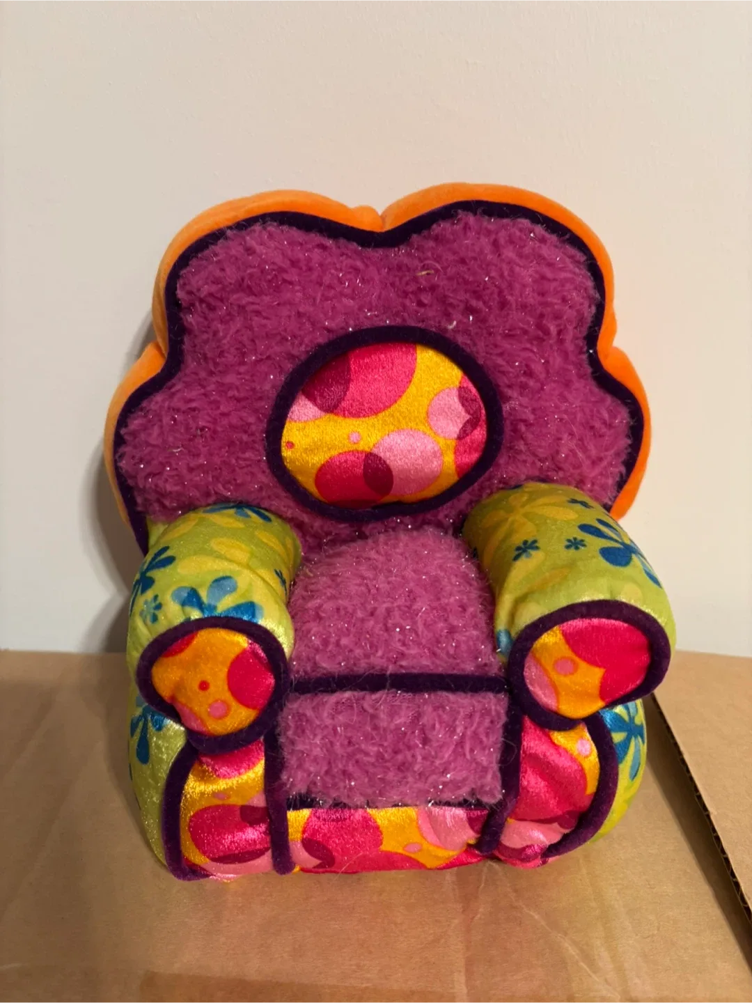 Groovy Girls Plush Flower Chair