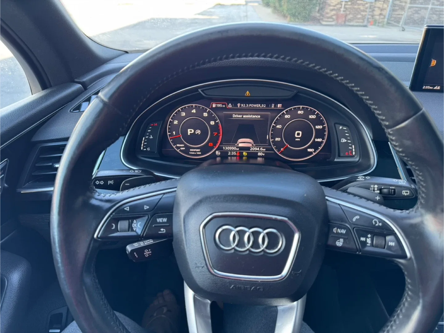 2017 Audi Q7 · 3.0T Quattro Premium Sport Utility 4D image indicator(10)