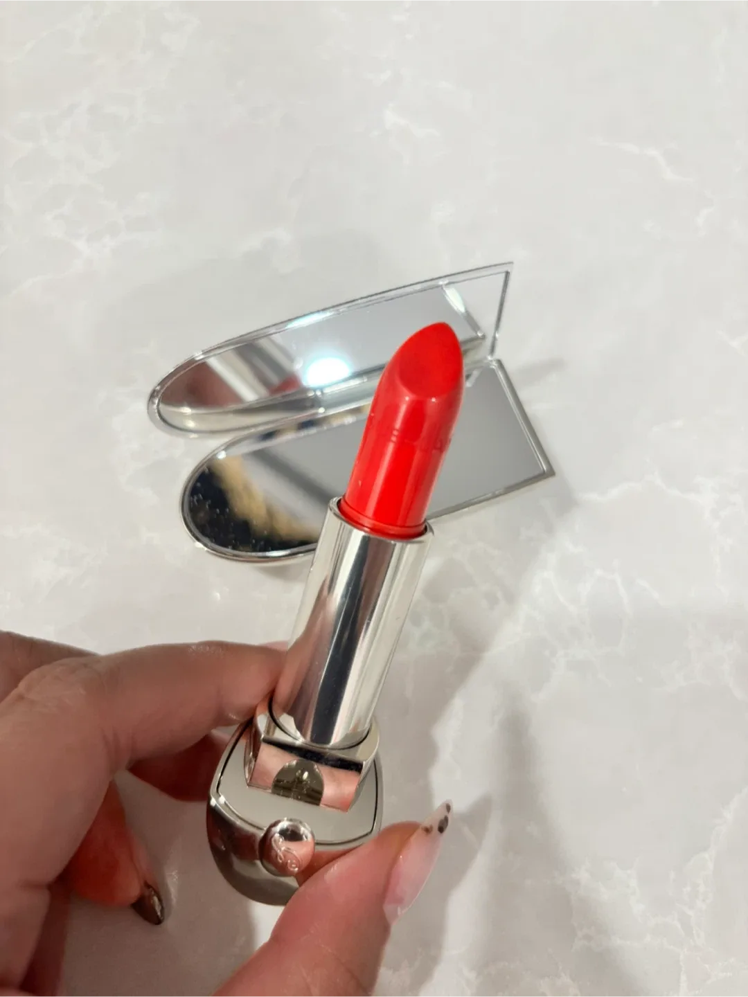 Guerlain Rouge G de Guerlain Lipstick image indicator(2)