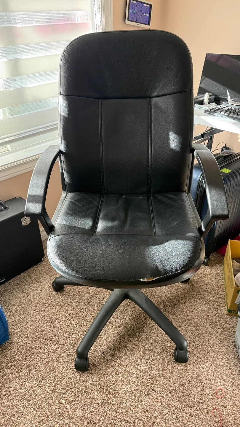 Black Faux Leather Office Chair - Some Wear thumbnail