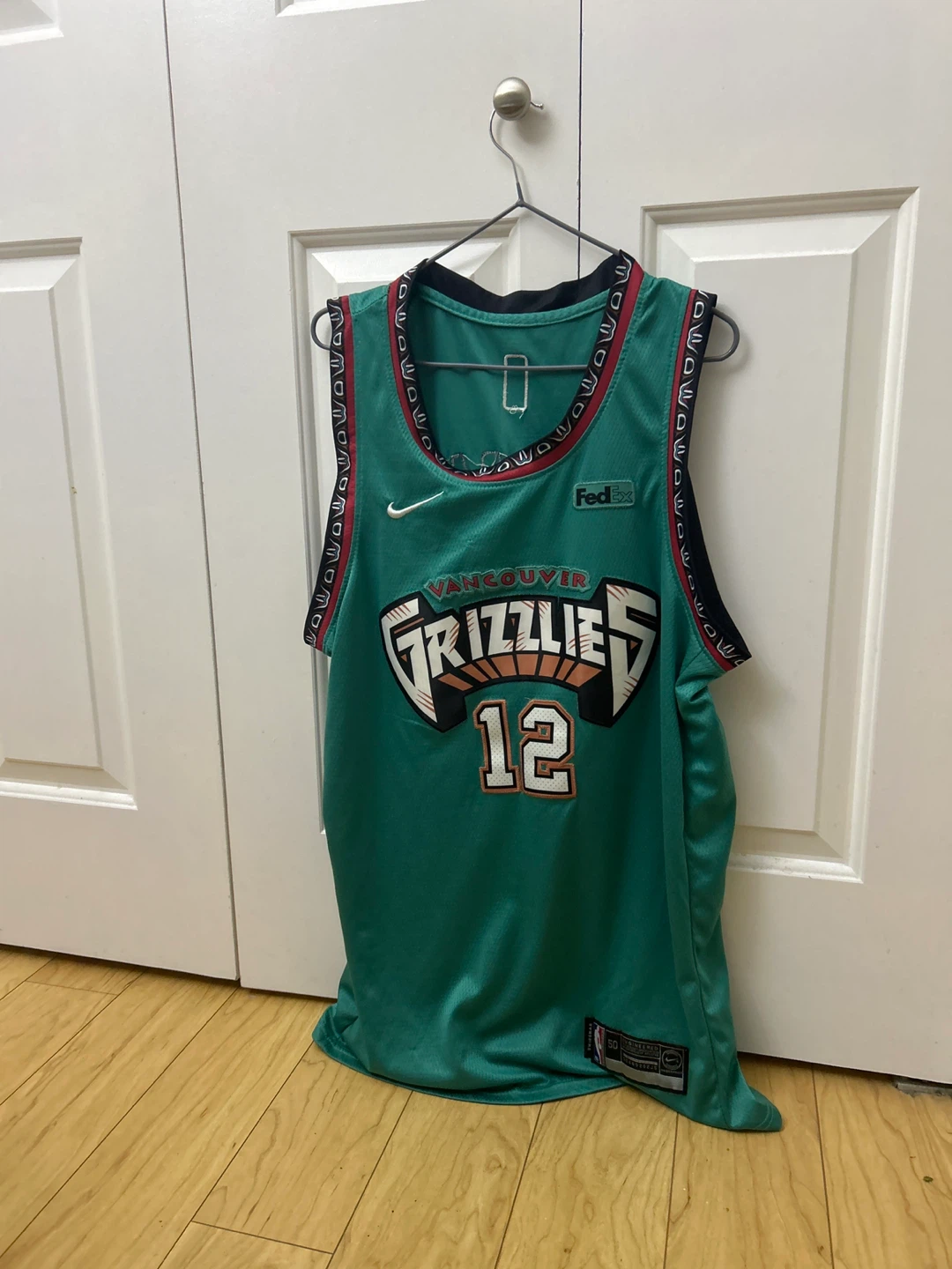 Vancouver Grizzlies Morant Jersey Size 50