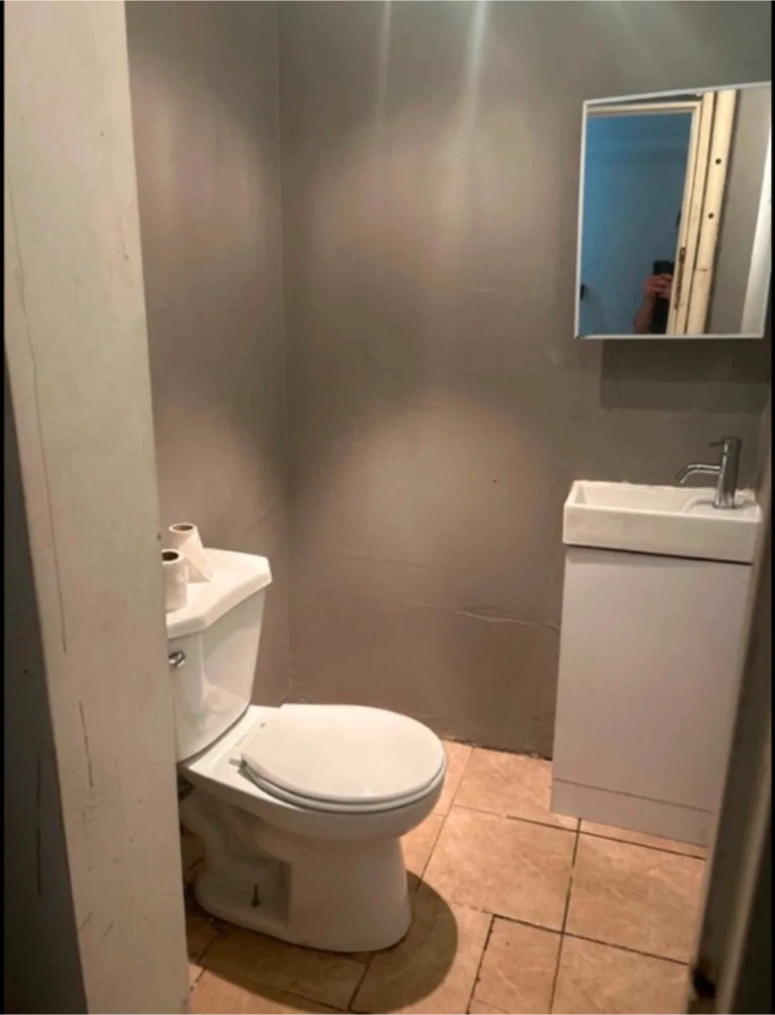 Cozy Private Room For Rent image indicator(6)