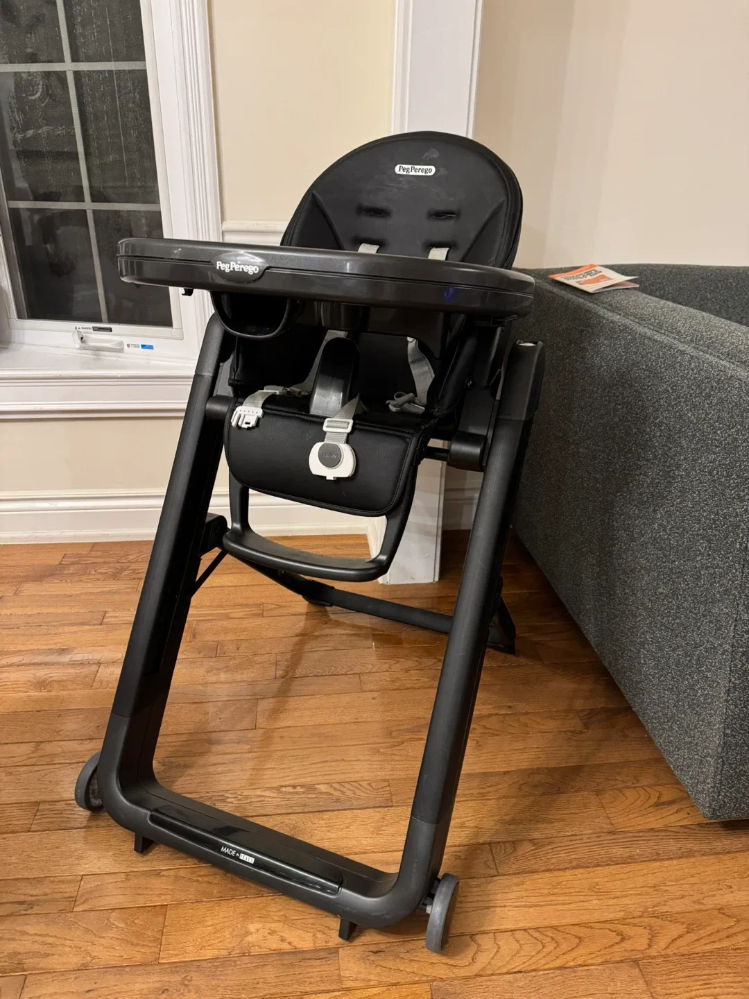 Peg Perego Siesta High Chair - Black image indicator(3)