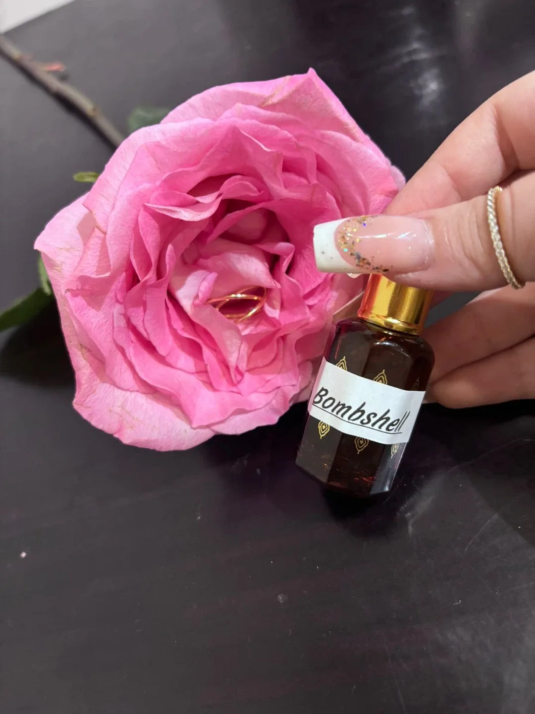 Variety of Perfume and cologne aroma oils image indicator(6)