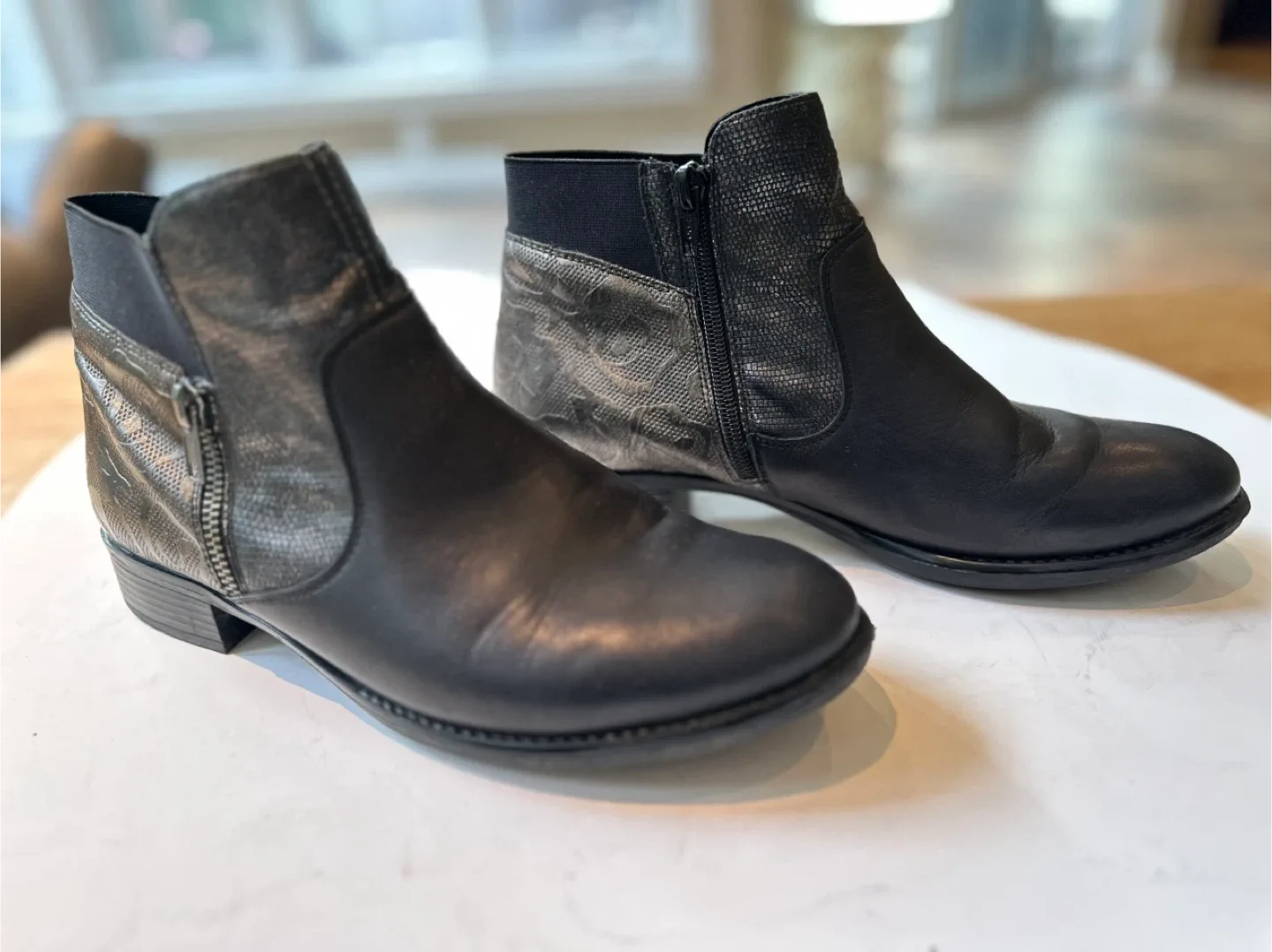 REMONTE Leather Ankle Boots - Size EUR 40/ US 9-9.5 thumbnail