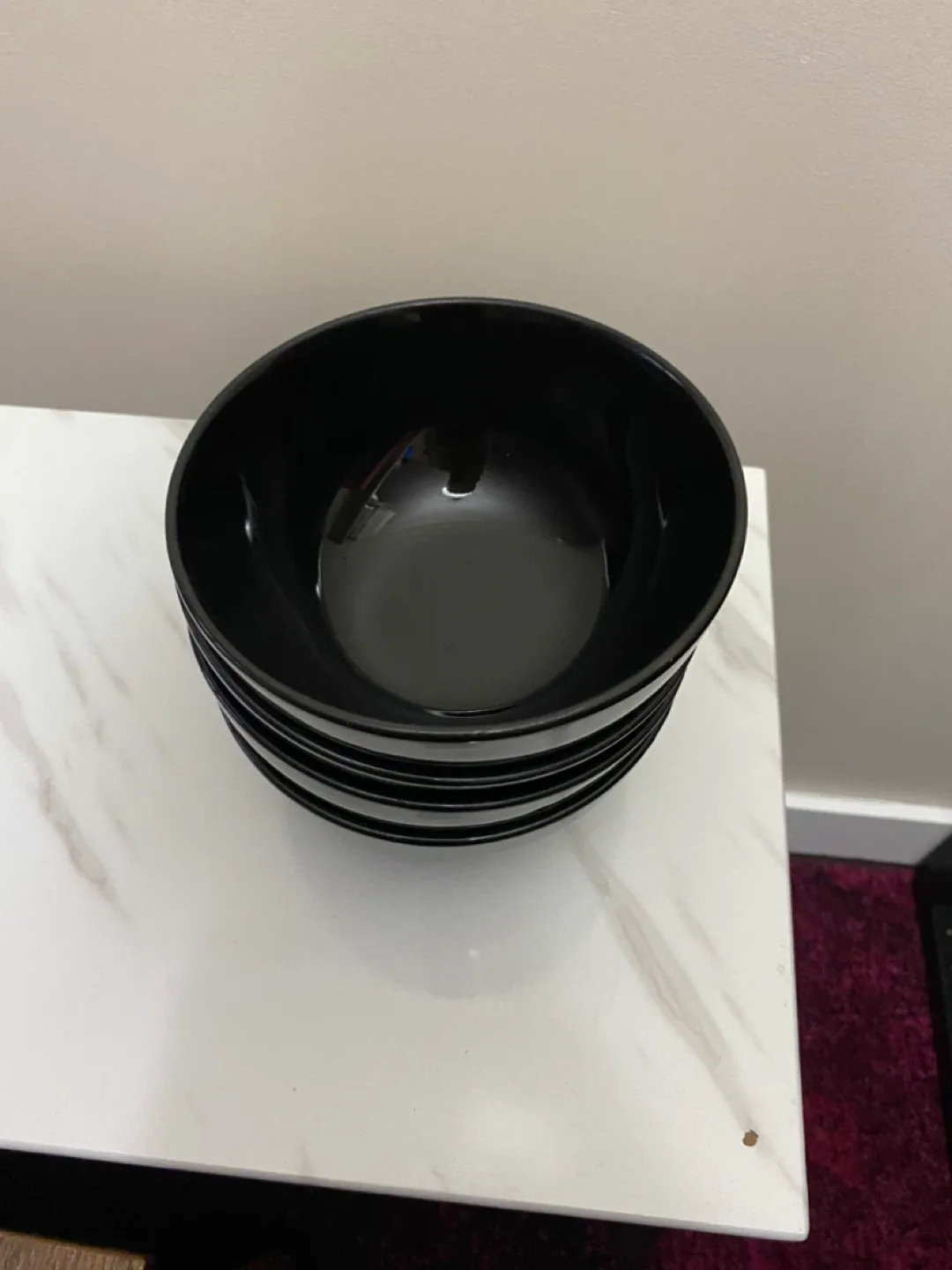 Set of 4 Black Bowls image indicator(3)