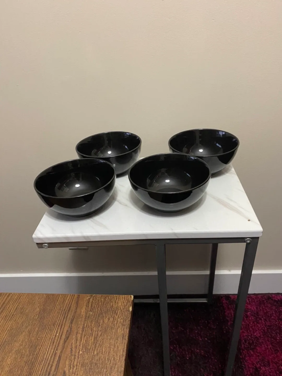 Set of 4 Black Bowls image indicator(2)