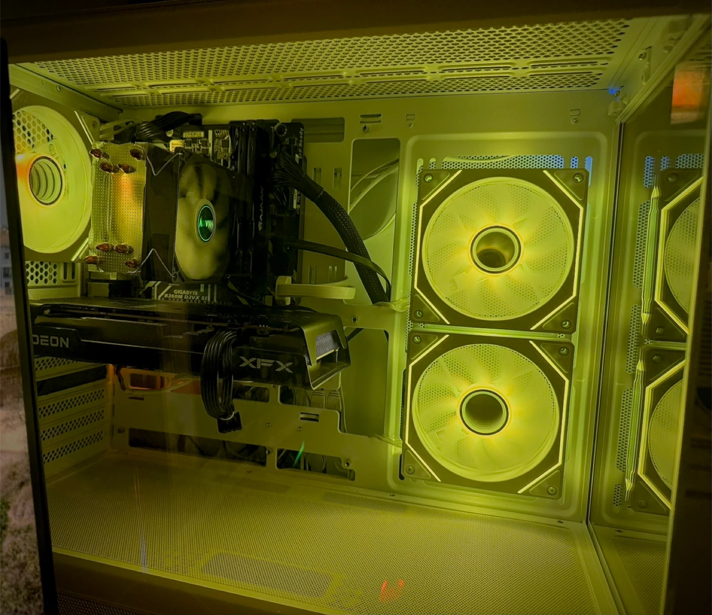 Gaming PC - intel i7 ❄️🔵 / RX 6650 XT 👹♥️ / Fortnite 250+ FPS - photo 2