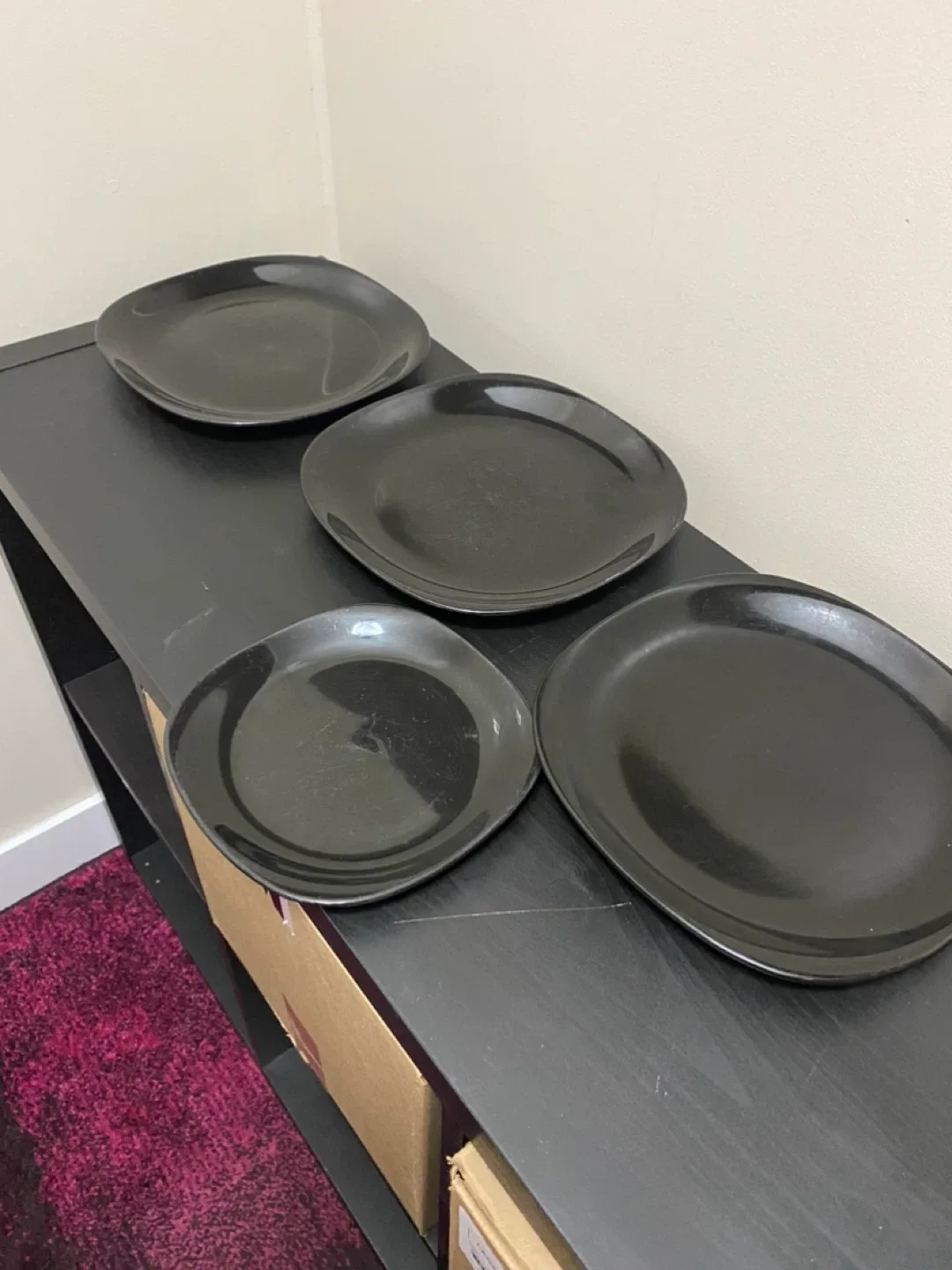 Black and Teal Plates - Set of 7 image indicator(3)