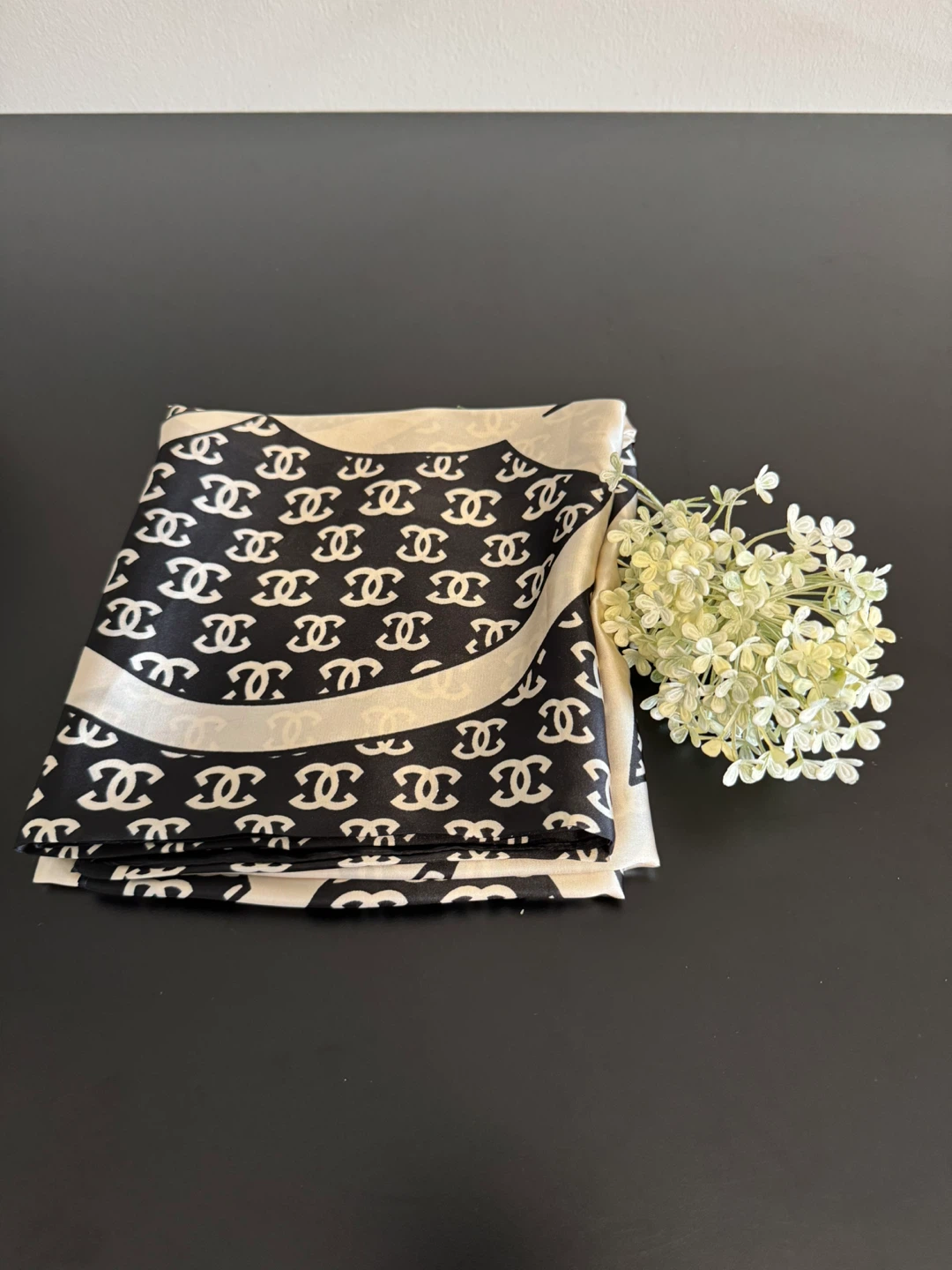 Laimizz Fashion Scarf - Classic Black & Beige - photo 4