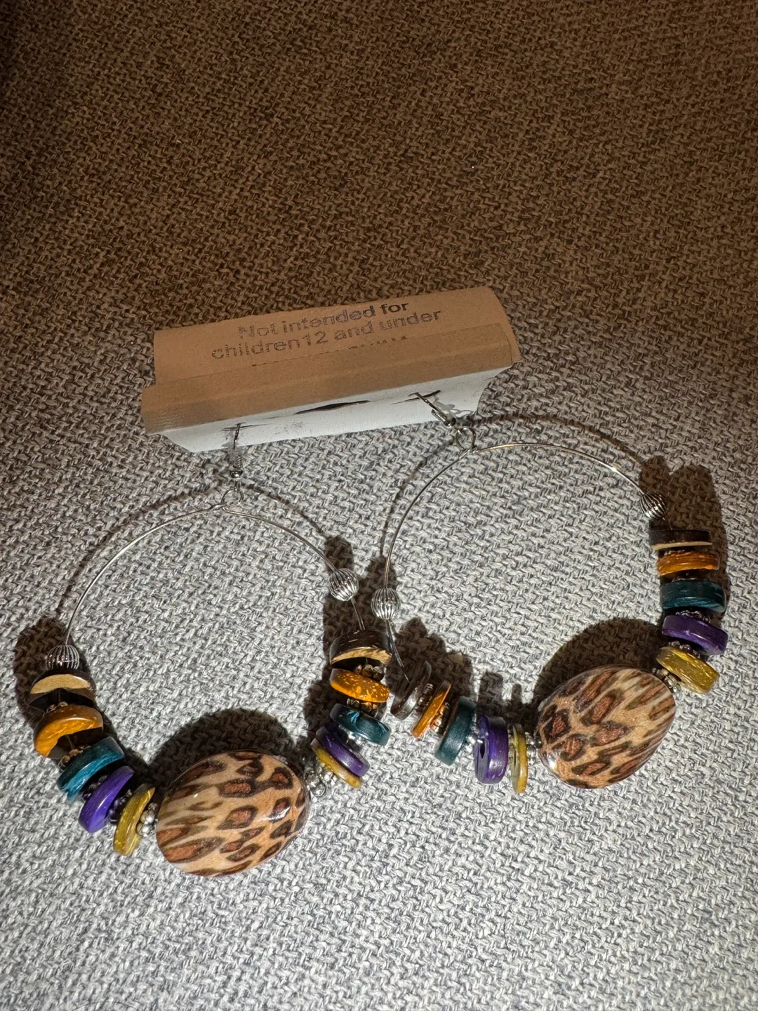Hoop Earrings with Leopard Print Detail 🥕 thumbnail