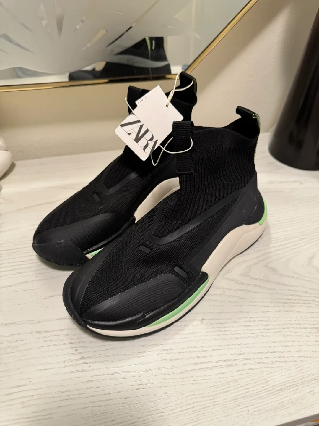 Zara Black Knit High Top Sneakers image indicator(3)