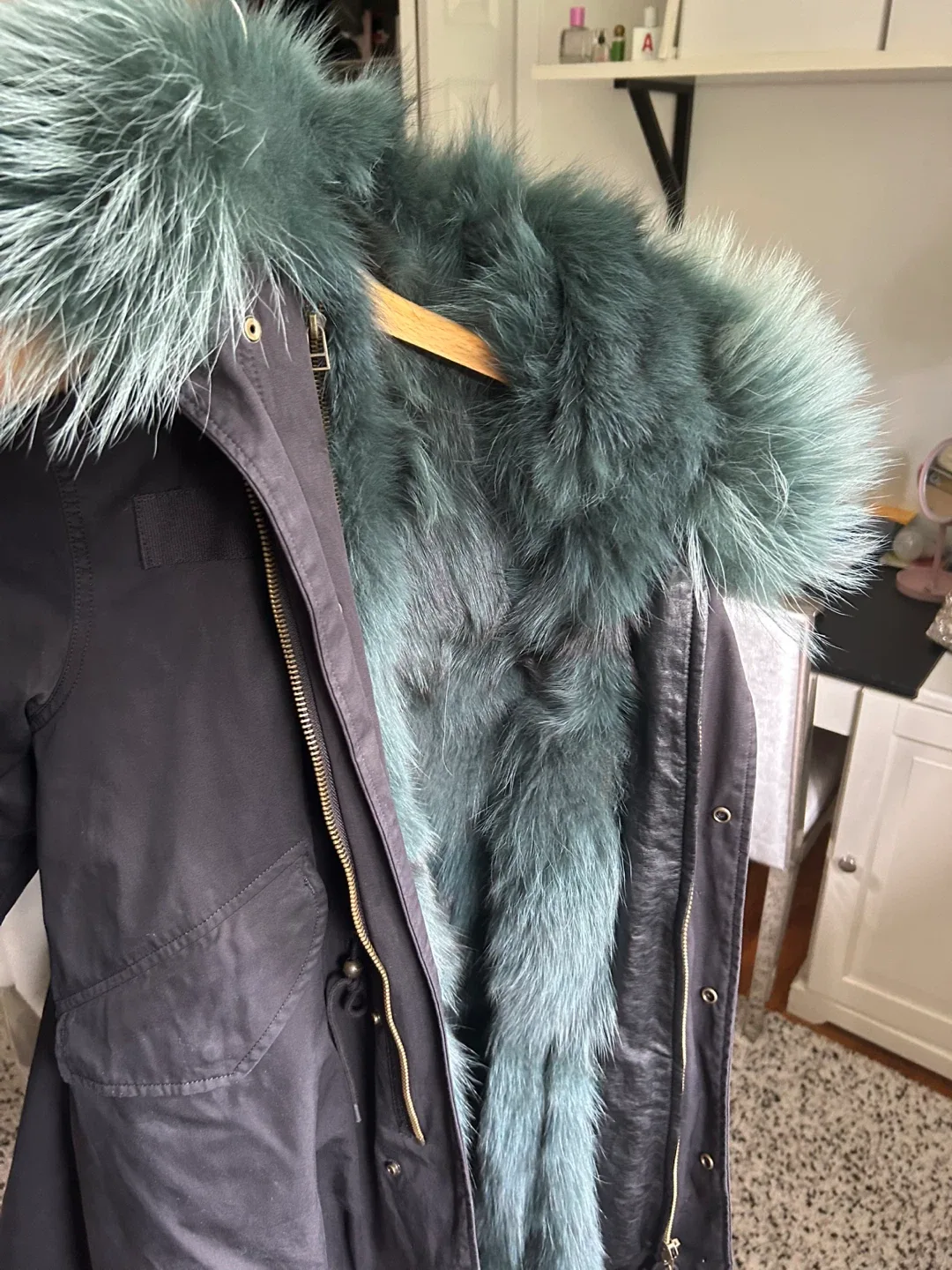 Real rabbit fur coat size medium image indicator(3)