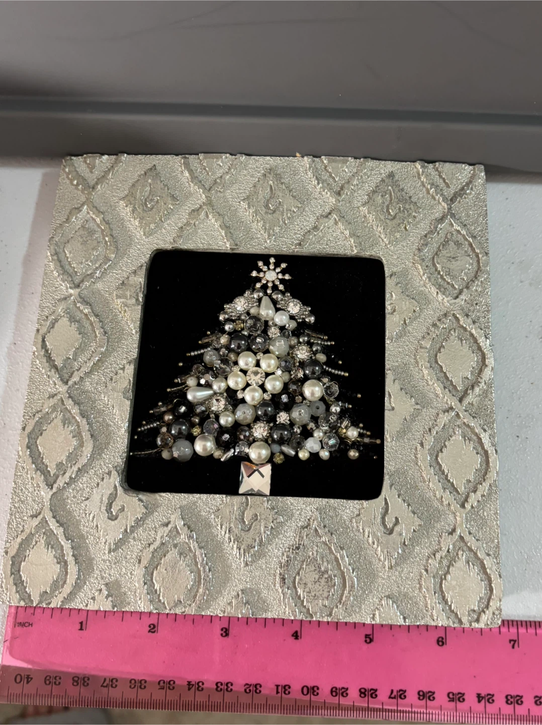 Framed Beaded Christmas Tree Art - photo 3