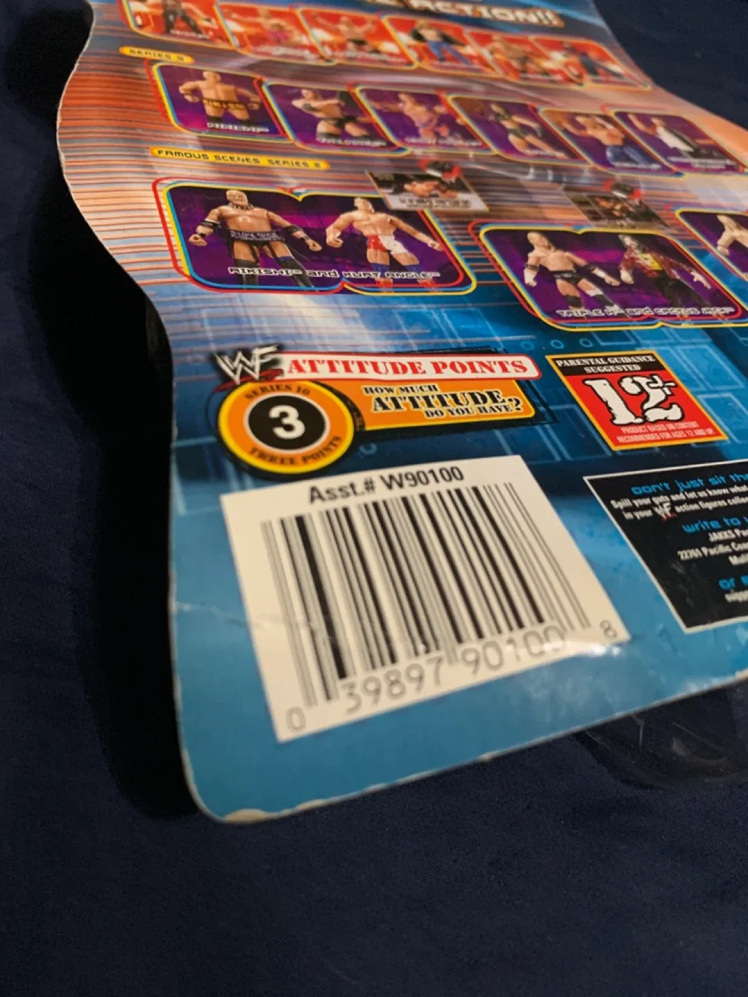 WWF Sunday Night Heat Series 10 Rikishi 6.5" Jakks Pacific 2001 image indicator(5)