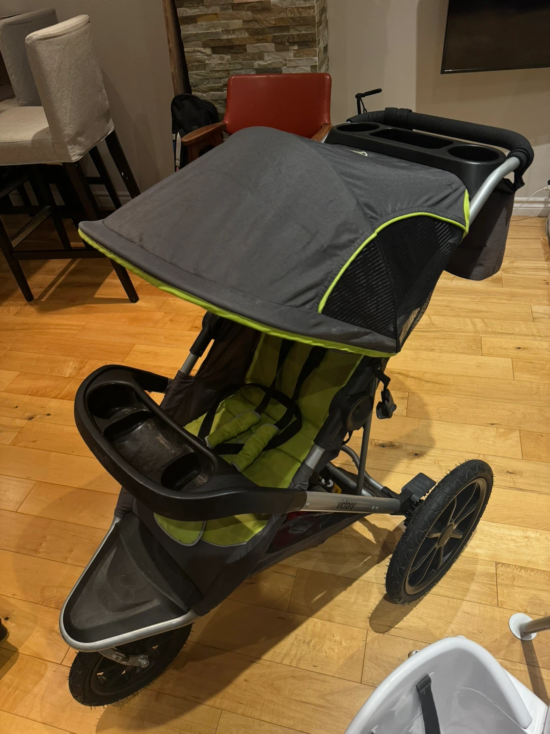 Evenflo Victory Jogging Stroller - Grey & Green