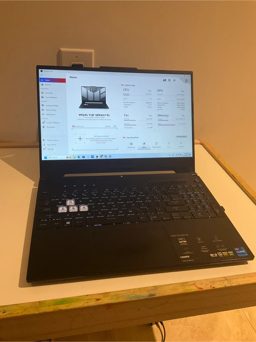 ASUS TUF Dash 15 FX517ZM Laptop image indicator(2)