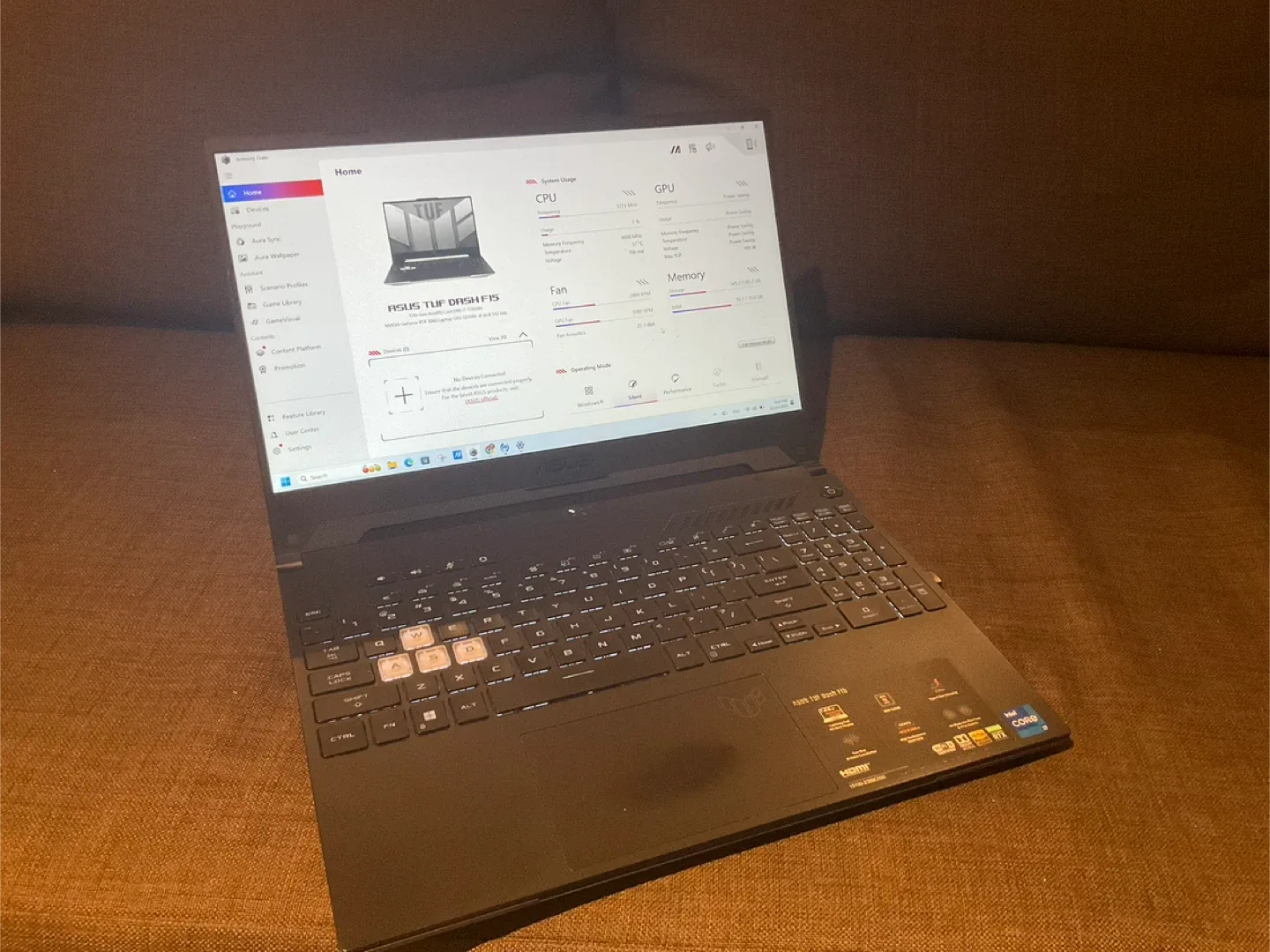 ASUS TUF Dash 15 FX517ZM Laptop image indicator(3)