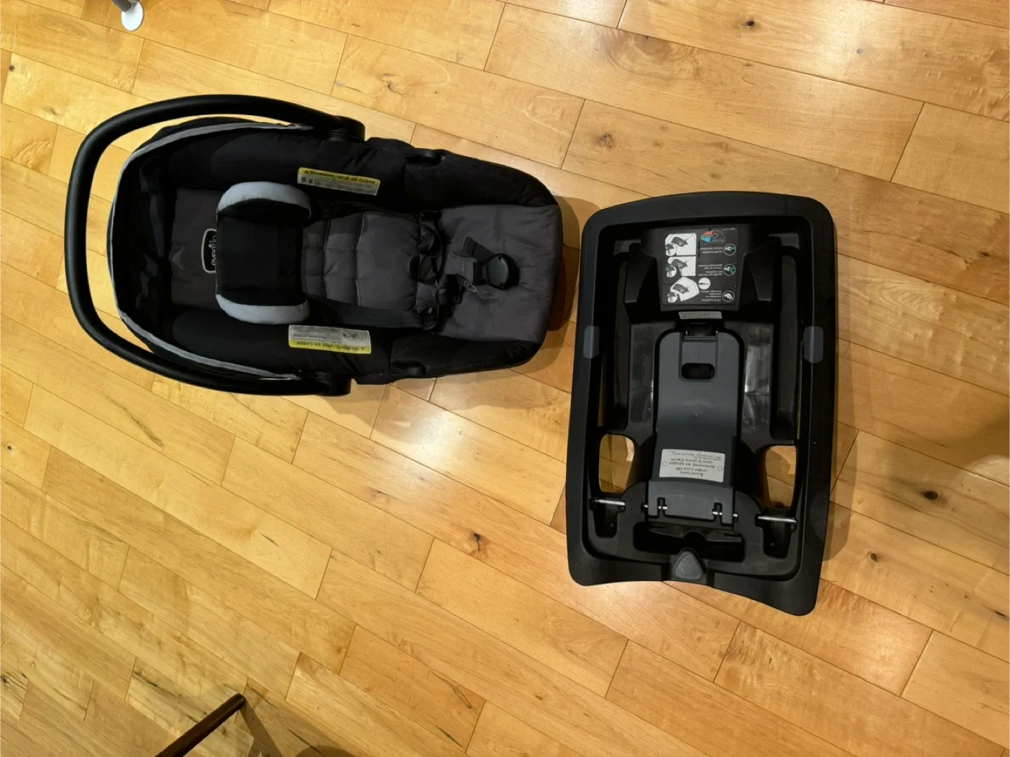 Evenflo Infant Car Seat with Base & Stroller Combo image indicator(5)