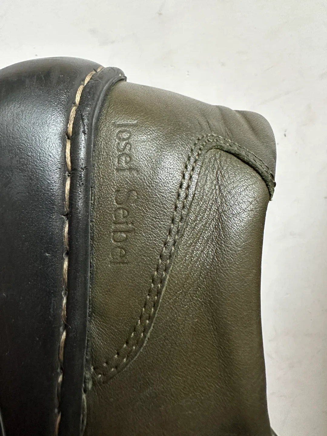 Josef Seibel Leather  Shoes - Olive Green Size EUR 40/ US 9-9.5 image indicator(4)